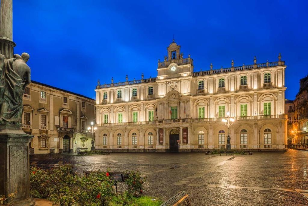 Sottinsu Appartamenti Catania Luaran gambar