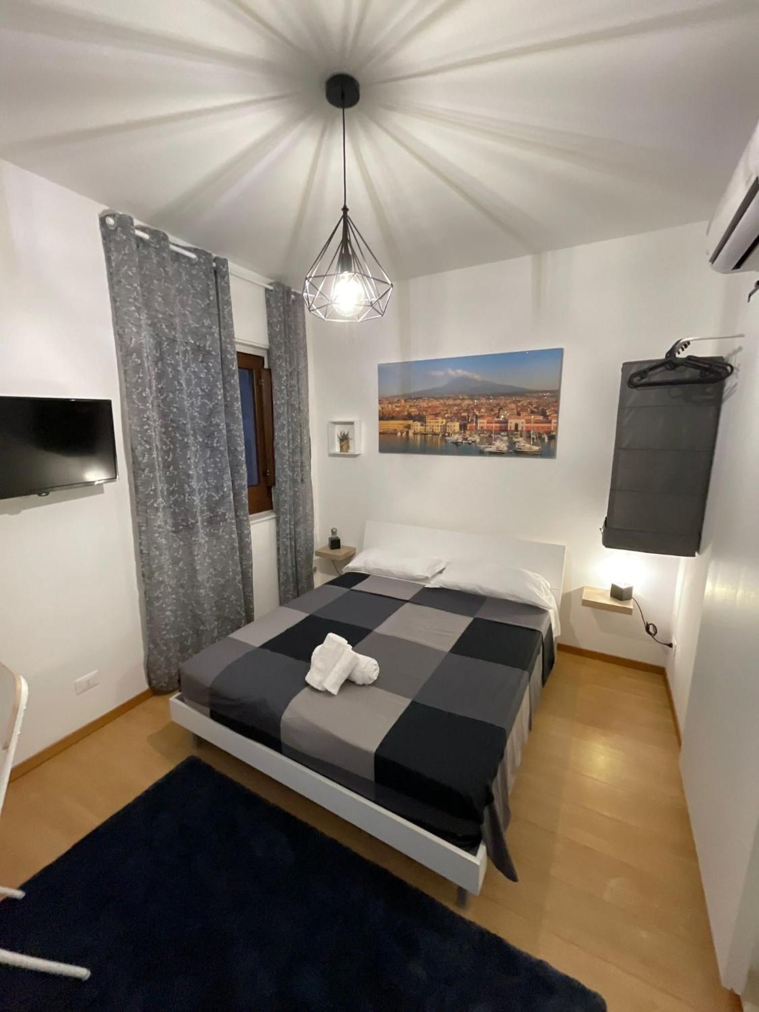 Sottinsu Appartamenti Catania Luaran gambar