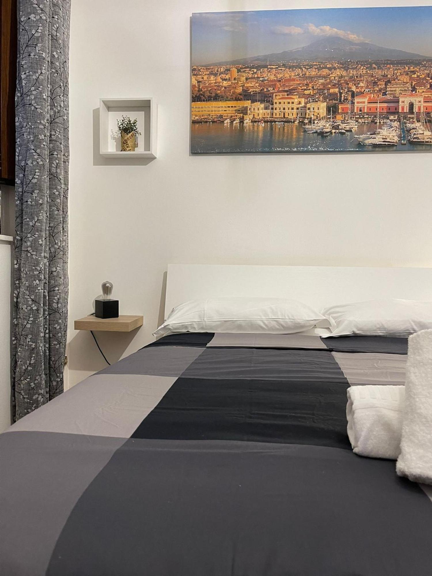 Sottinsu Appartamenti Catania Luaran gambar
